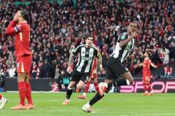 开云下载-神奇一击！利物浦防守漏洞大开，被对手反超的简单介绍