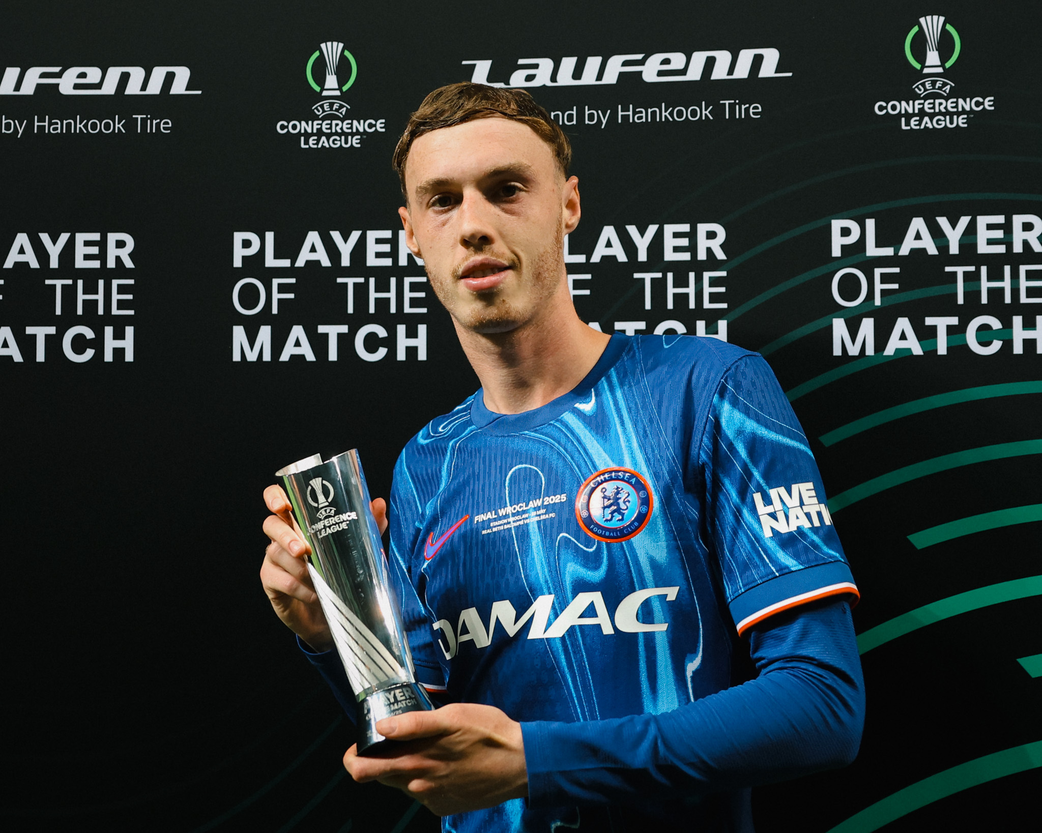 惊险逆转!球队临危受命,一场逆袭惊艳全场的简单介绍 惊险逆转!球队临危受命,一场逆袭惊艳全场的简单介绍