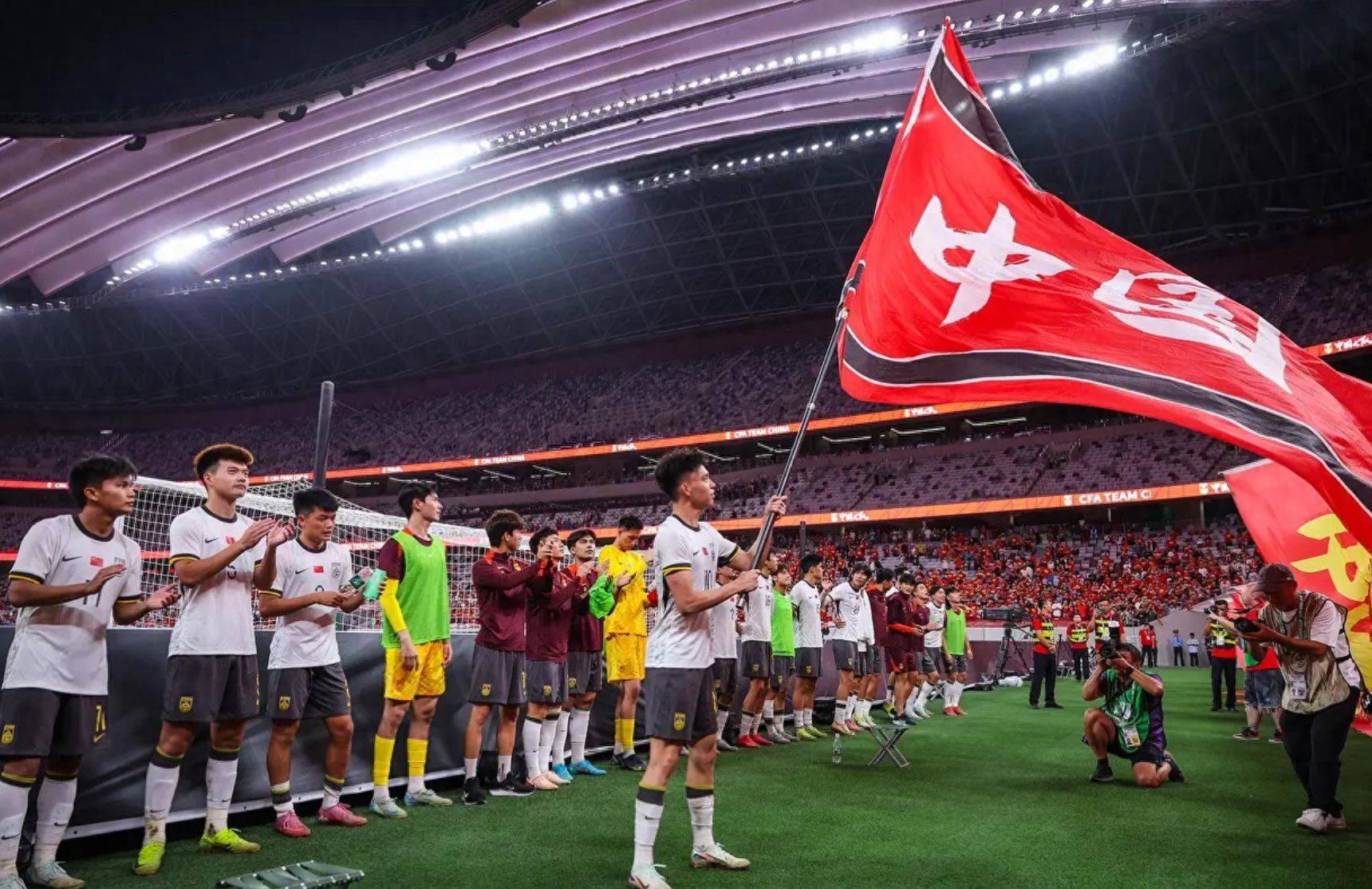 激烈角逐！球队备战准备迎战对手