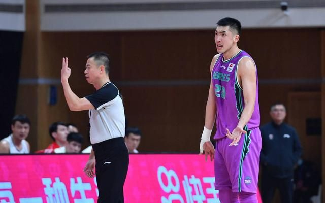 山东队翻盘骑士,陶汉林统治全场的简单介绍 山东队翻盘骑士,陶汉林统治全场的简单介绍